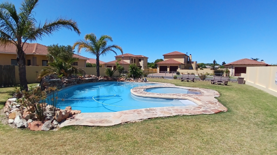 3 Bedroom Property for Sale in Sandbaai Western Cape